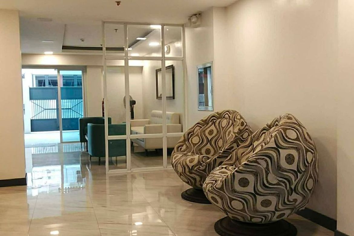 3 Bedroom Shophouse for Sale in Valenzuela, Makati, Metro Manila – photo 2