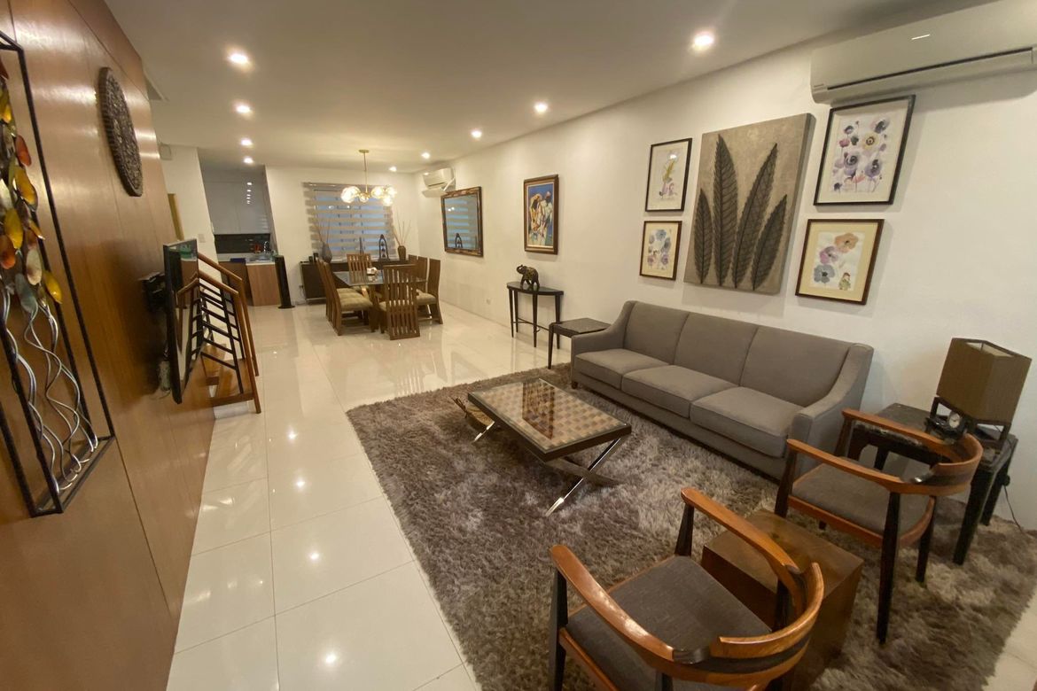 3 Bedroom Townhouse for Sale in Addition Hills, San Juan, Metro Manila