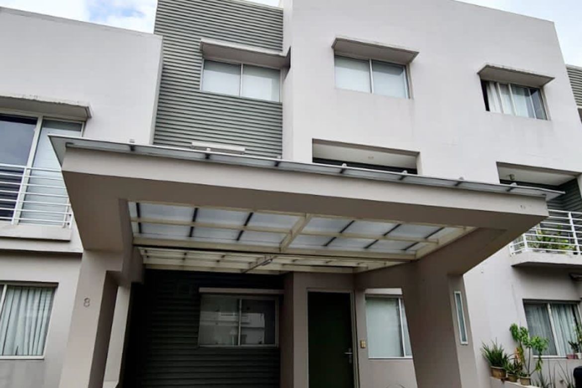 3 Bedroom Townhouse for Sale in Ametta Place, Bagong Ilog, Pasig, Metro Manila