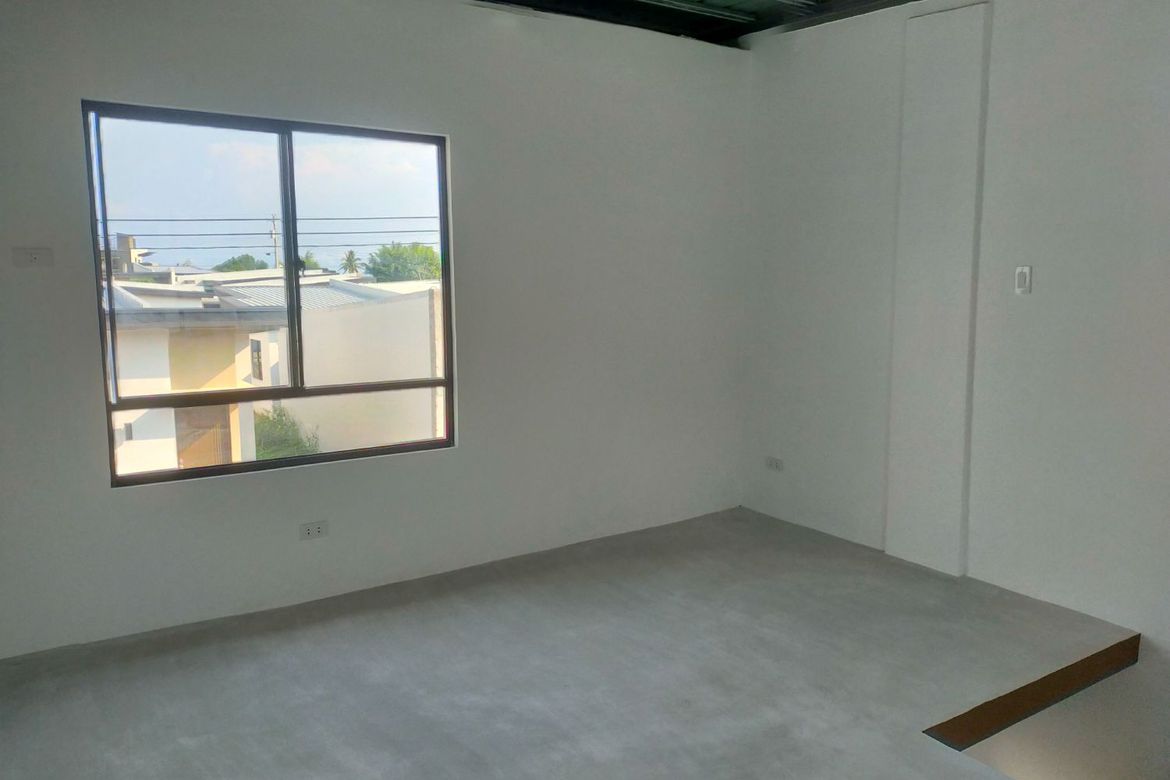 3 Bedroom Townhouse for Sale in As-Is, Bauan, Batangas – photo 7