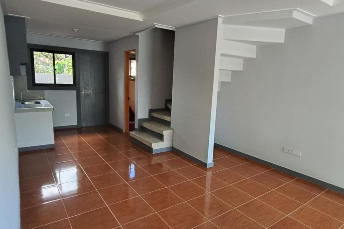 3 Bedroom Townhouse for Sale in Barangay 171, Caloocan, Metro Manila – photo 4