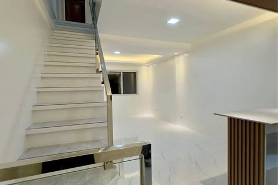 3 Bedroom Townhouse for Sale in Barangay 173, Caloocan, Metro Manila – photo 4