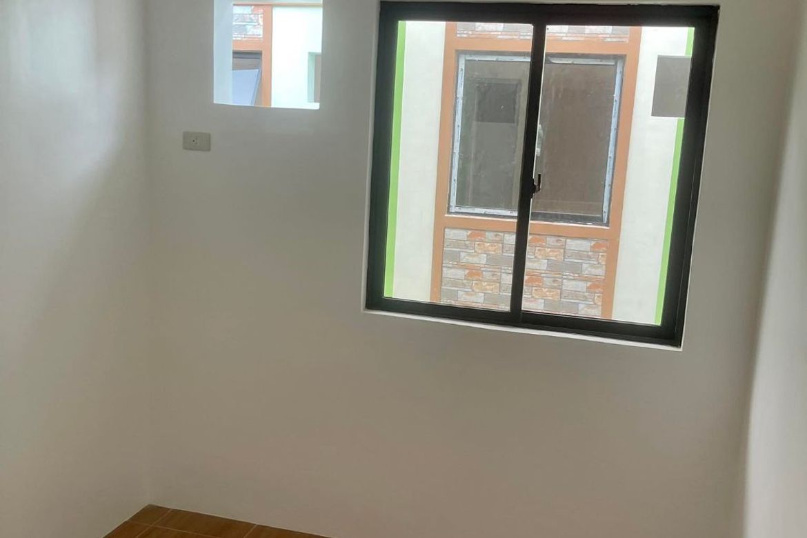 3 Bedroom Townhouse for Sale in Barangay 174, Caloocan, Metro Manila – photo 6