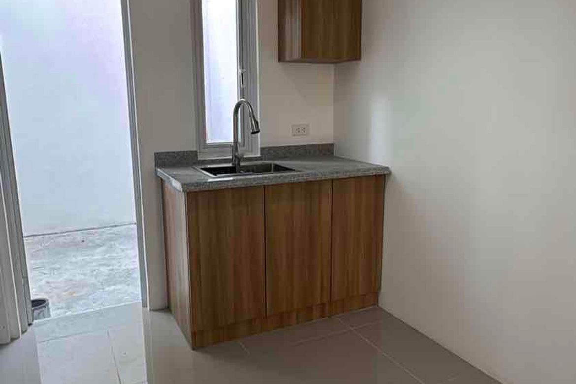 3 Bedroom Townhouse for Sale in Barangay 174, Caloocan, Metro Manila – photo 6