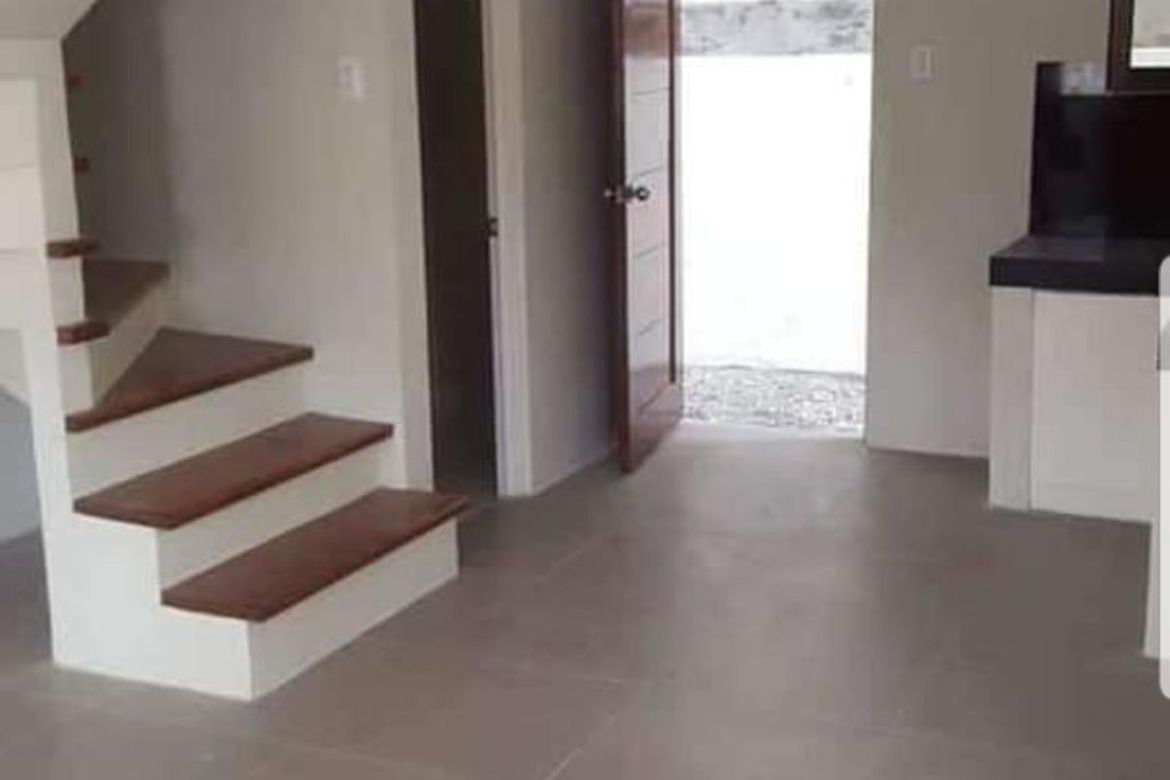 3 Bedroom Townhouse for Sale in Barangay 179, Caloocan, Metro Manila – photo 2