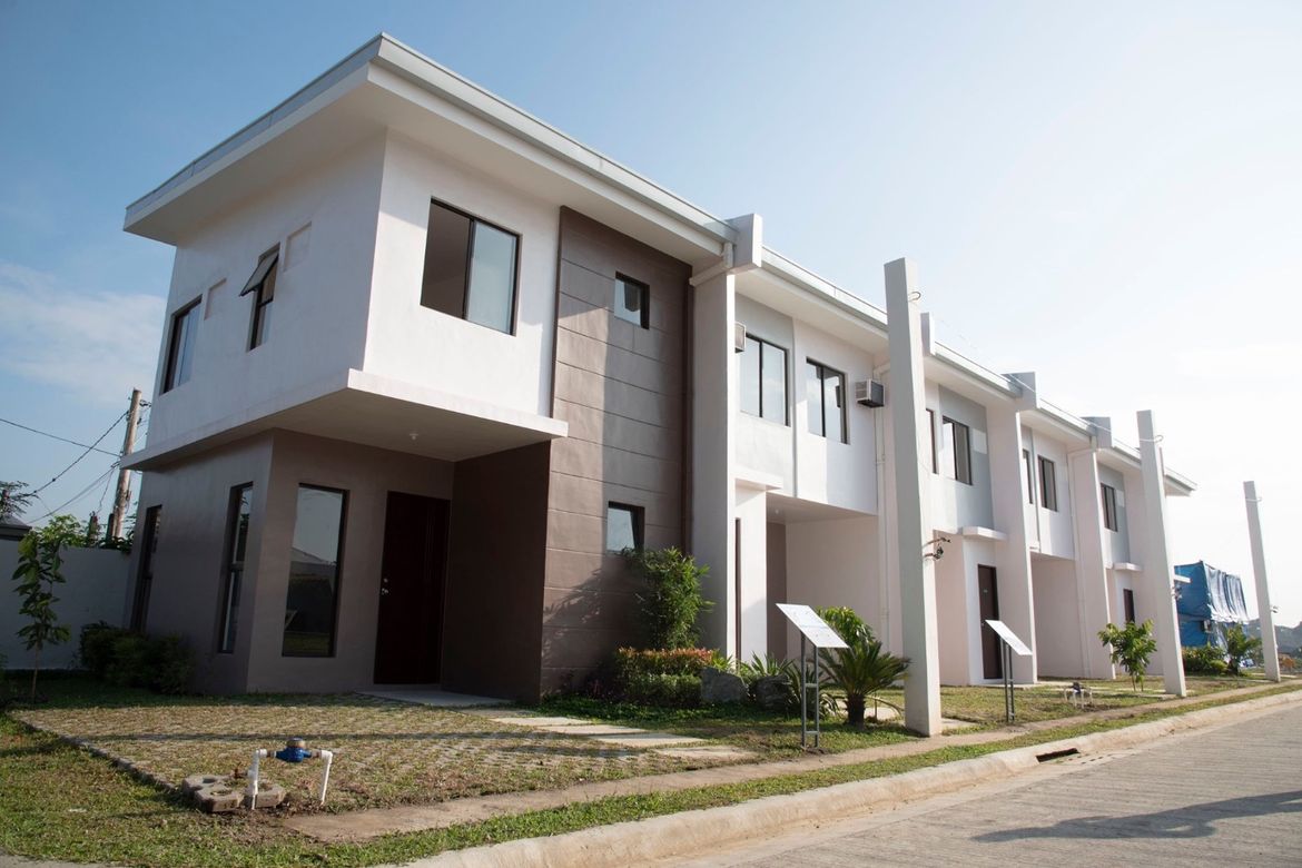 3 Bedroom Townhouse for Sale in Bayan Luma VIII, Imus, Cavite