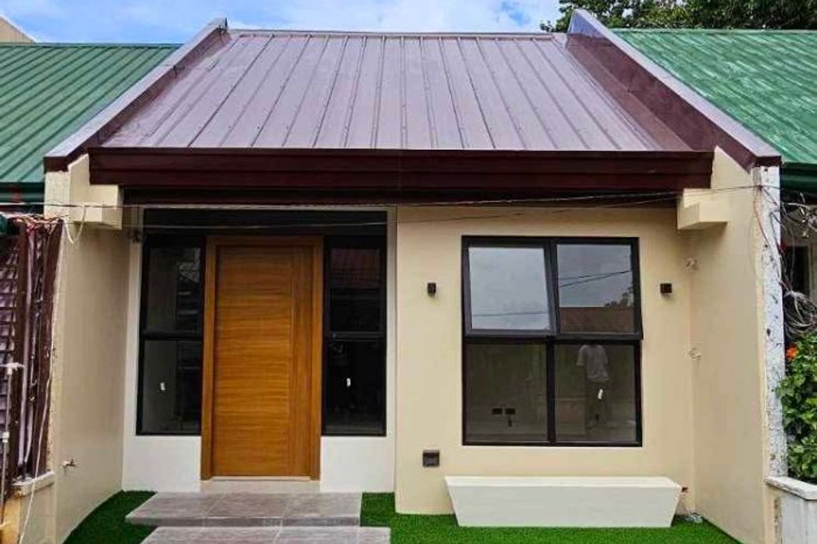 3 Bedroom Townhouse for Sale in BF Homes, Parañaque, Metro Manila