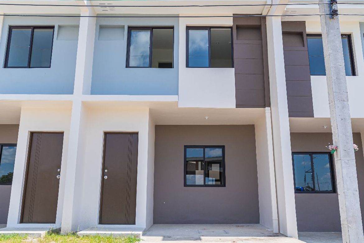 3 Bedroom Townhouse for Sale in Canlubang, Calamba, Laguna – photo 2