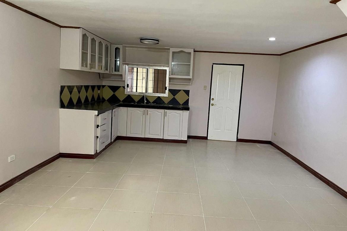 3 Bedroom Townhouse for Sale in Casuntingan, Mandaue, Cebu – photo 2