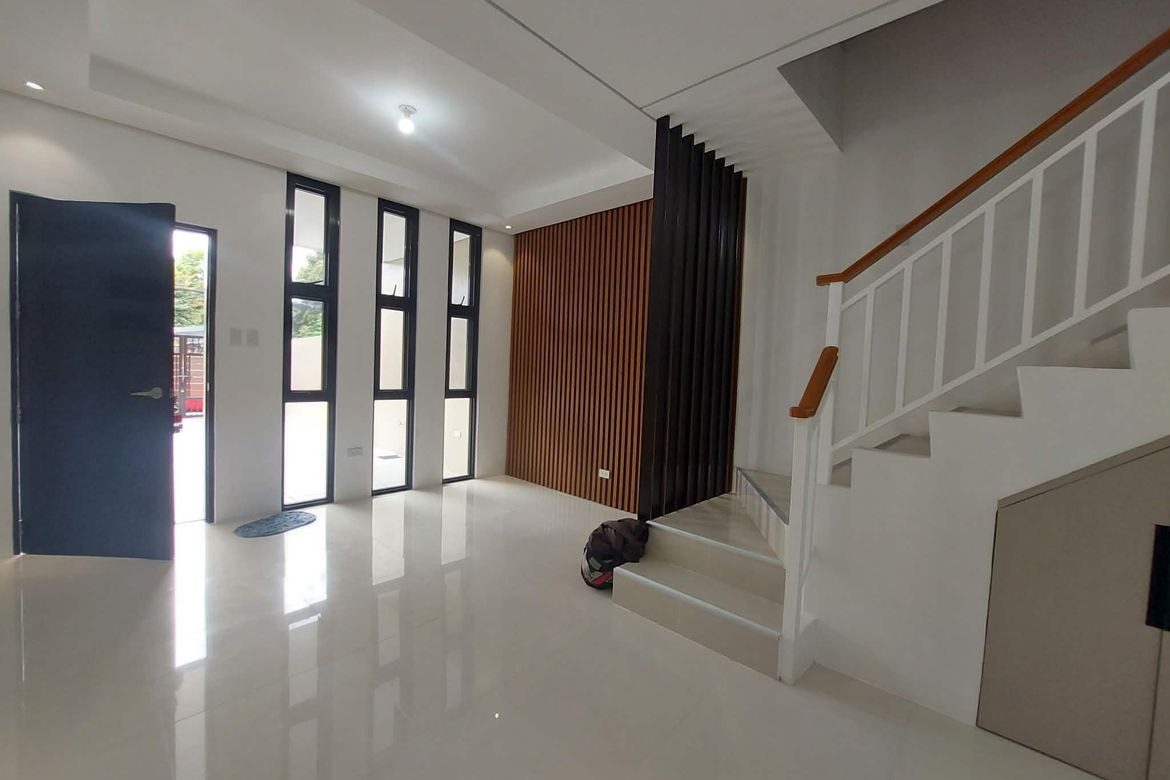 3 Bedroom Townhouse for Sale in Concepcion Dos, Marikina, Metro Manila – photo 2