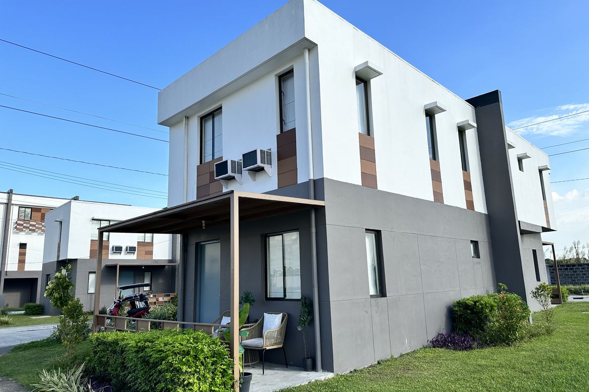 3 Bedroom Townhouse for Sale in Cristo Rey, Capas, Tarlac