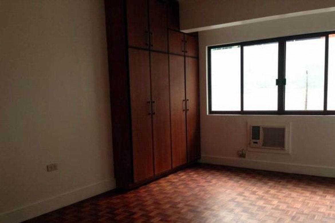 3 Bedroom Townhouse for Sale in Dasmariñas Village, Dasmariñas North, Makati, Metro Manila near MRT-3 Magallanes – photo 6