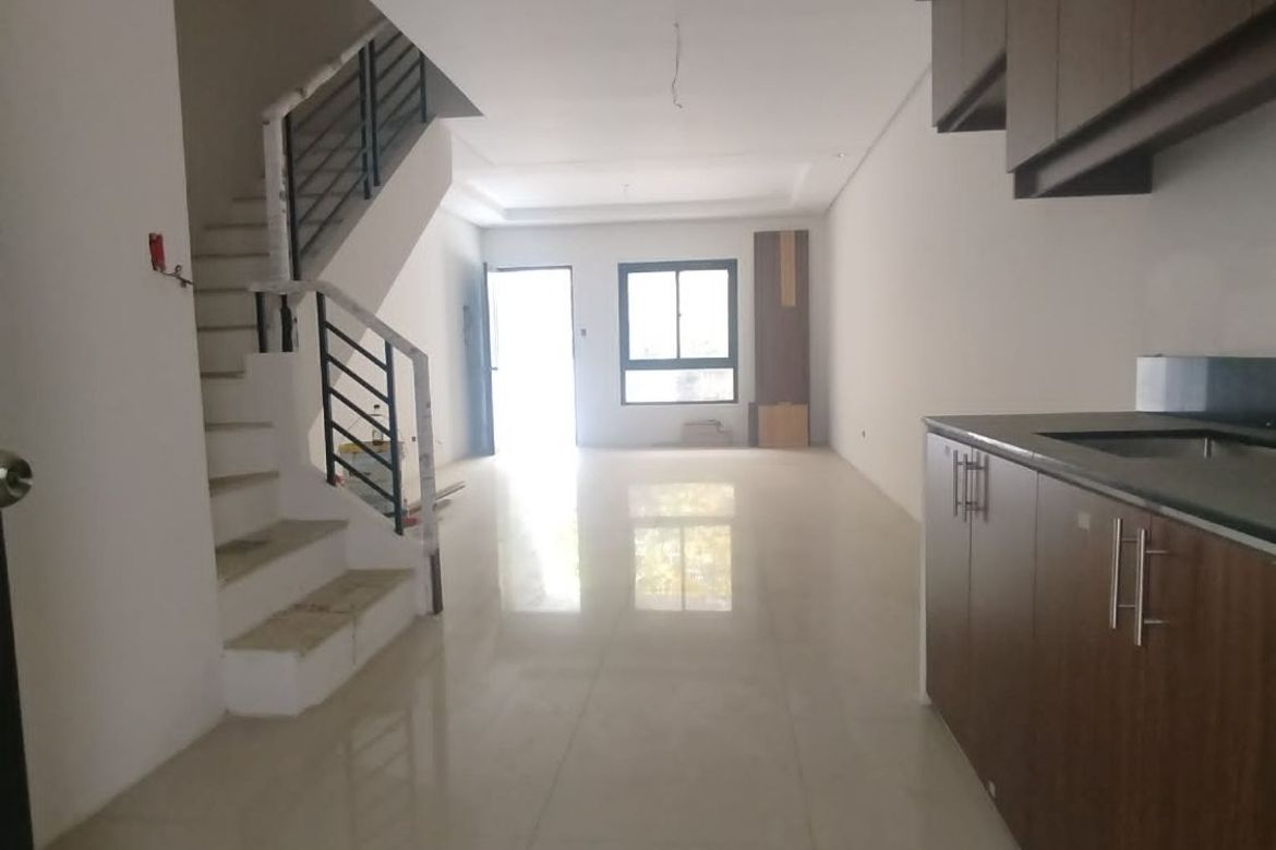 3 Bedroom Townhouse for Sale in Dela Paz, Antipolo, Rizal – photo 2
