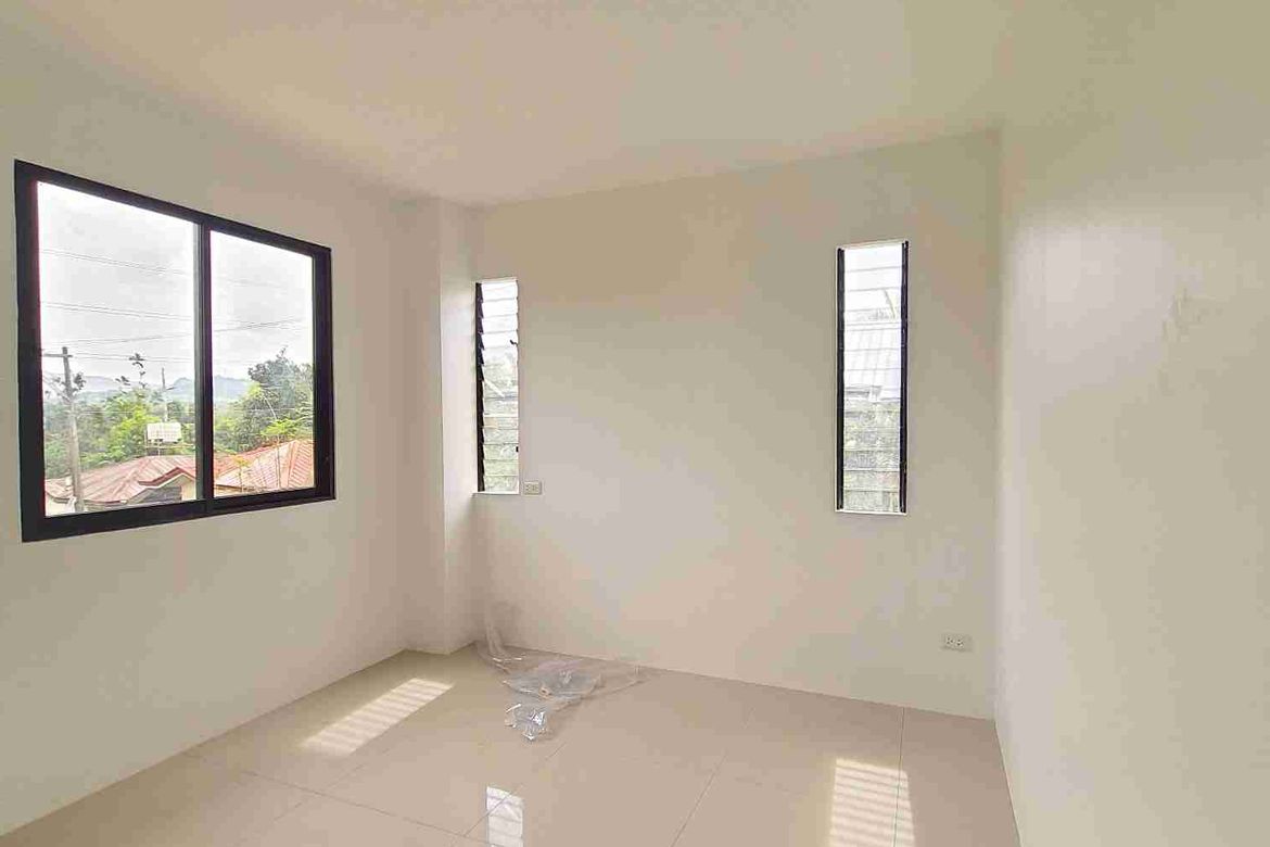 3 Bedroom Townhouse for Sale in Don Andres Soriano, Toledo, Cebu – photo 4