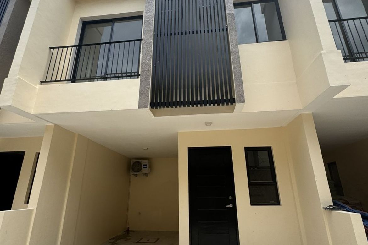 3 Bedroom Townhouse for Sale in Dumlog, Talisay, Cebu – photo 2