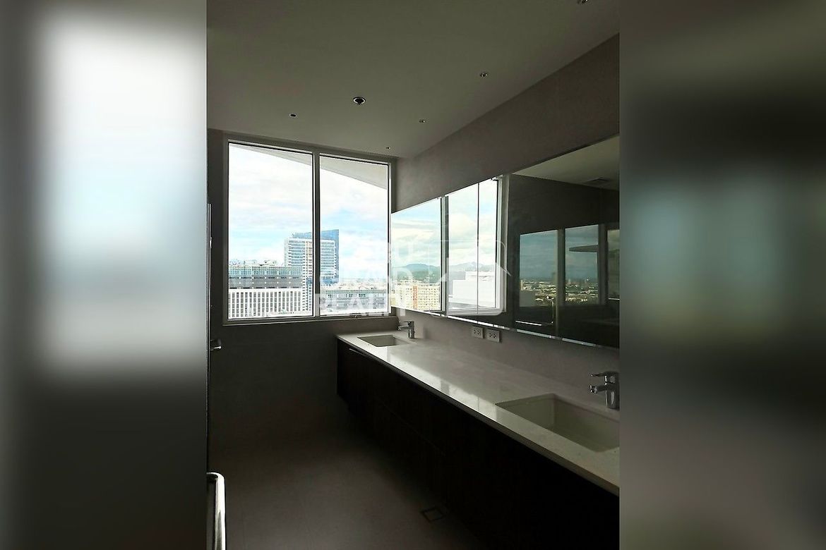 3 Bedroom Townhouse for Sale in Guadalupe, Cebu City, Cebu – photo 7