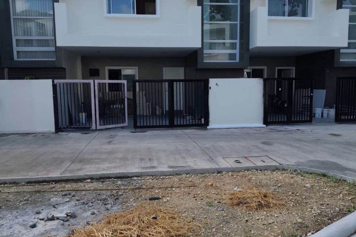 3 Bedroom Townhouse for Sale in Guadalupe, Cebu City, Cebu – photo 3