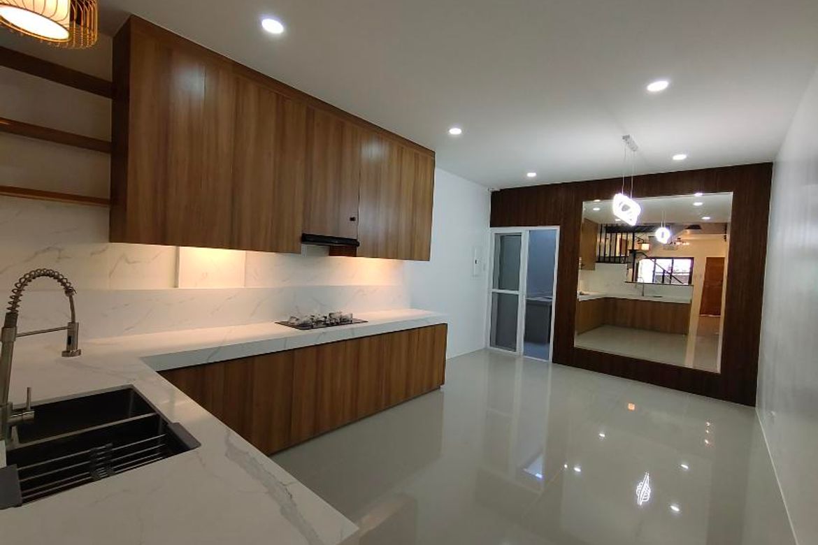 3 Bedroom Townhouse for Sale in Gulod, Quezon City, Metro Manila – photo 6