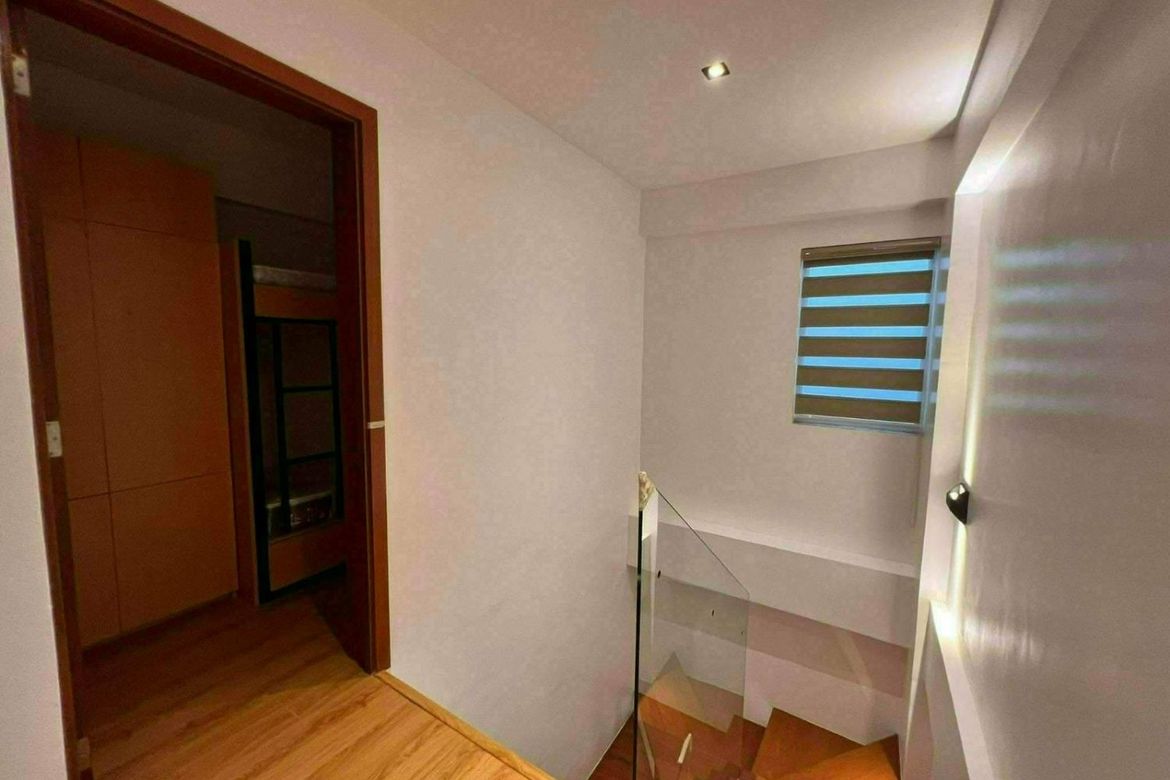 3 Bedroom Townhouse for Sale in Hagdang Bato Itaas, Mandaluyong, Metro Manila – photo 2