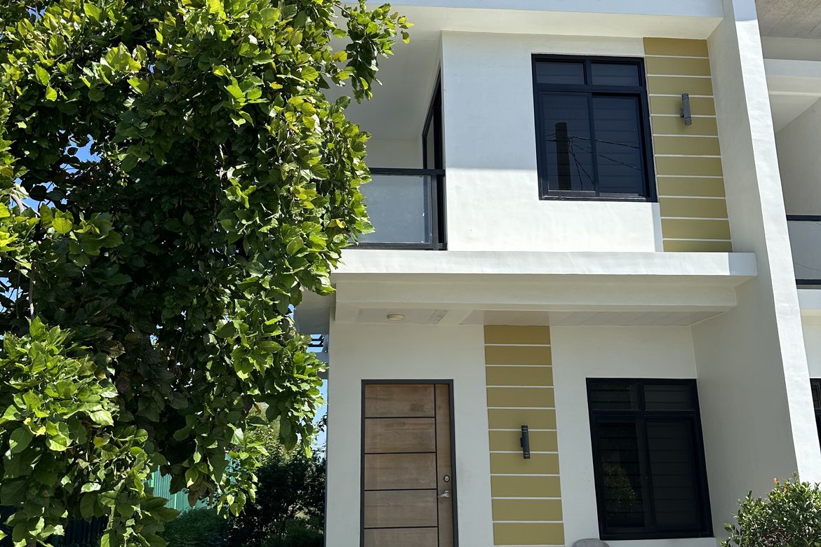 3 Bedroom Townhouse for Sale in Hamana Homes, Santo Rosario, Magalang, Pampanga – photo 5