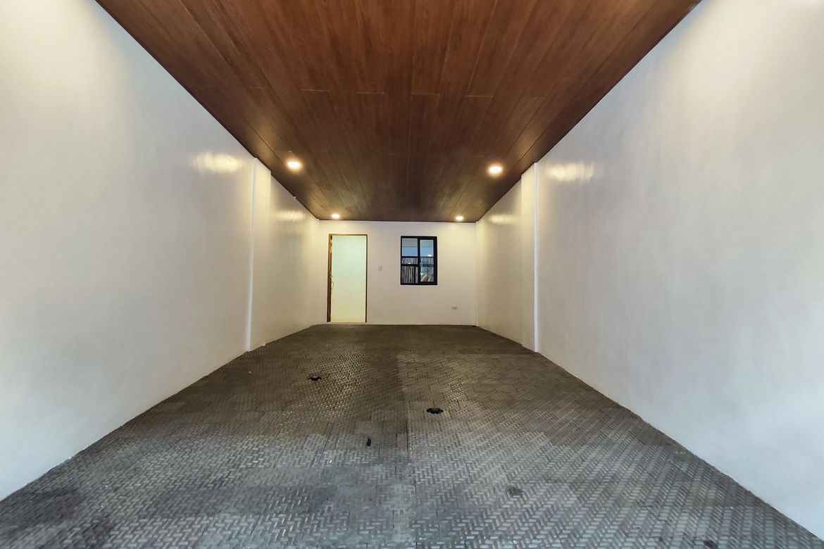 3 Bedroom Townhouse for Sale in Kamuning, Quezon City, Metro Manila near MRT-3 Kamuning – photo 5