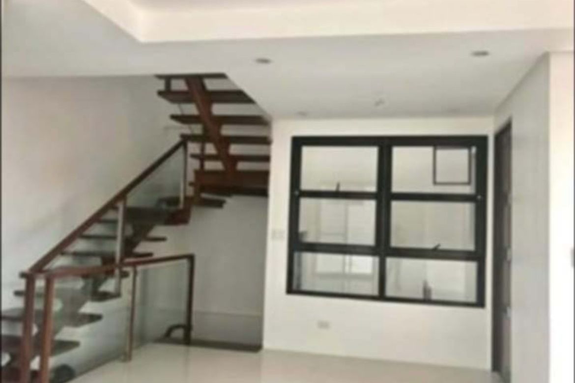 3 Bedroom Townhouse for Sale in Kapitolyo, Pasig, Metro Manila near MRT-3 Boni – photo 3