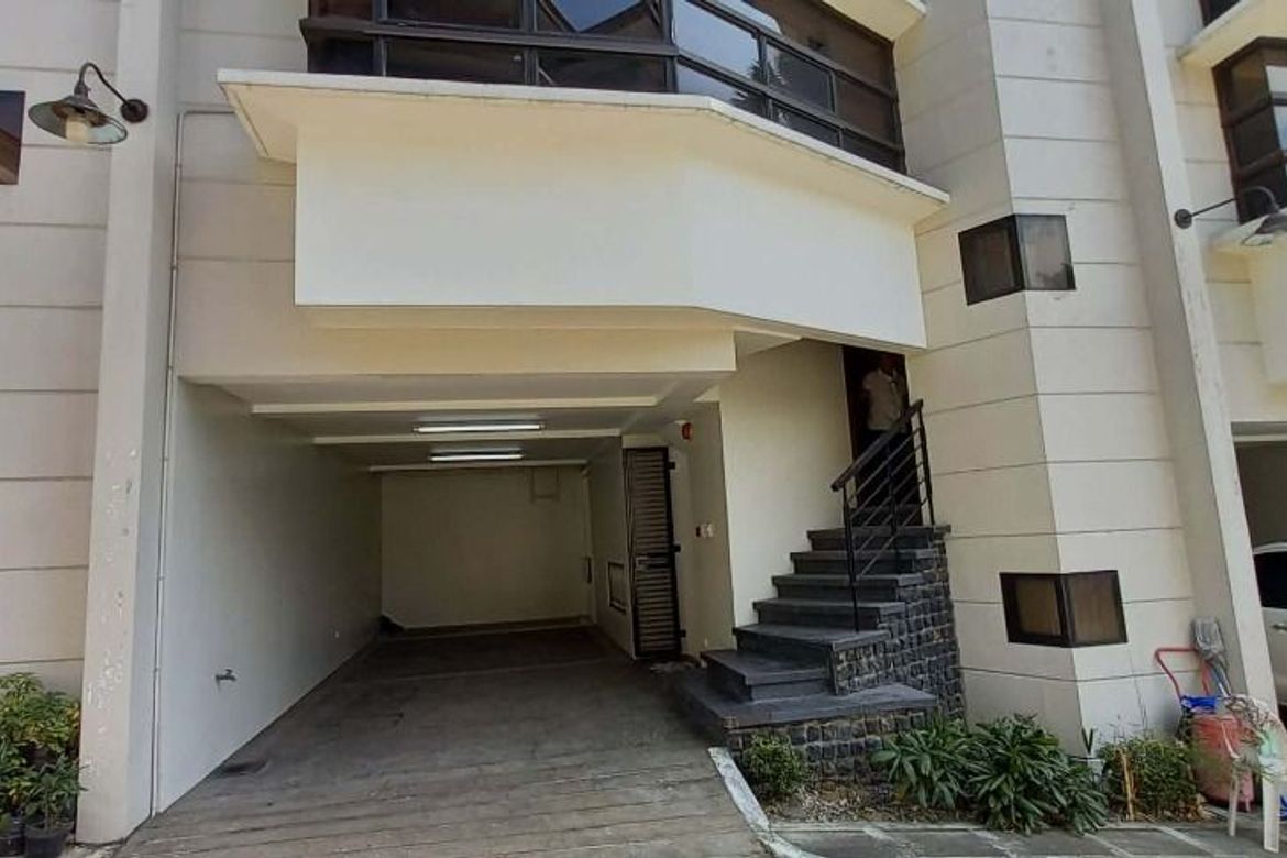 3 Bedroom Townhouse for Sale in Kapitolyo, Pasig, Metro Manila