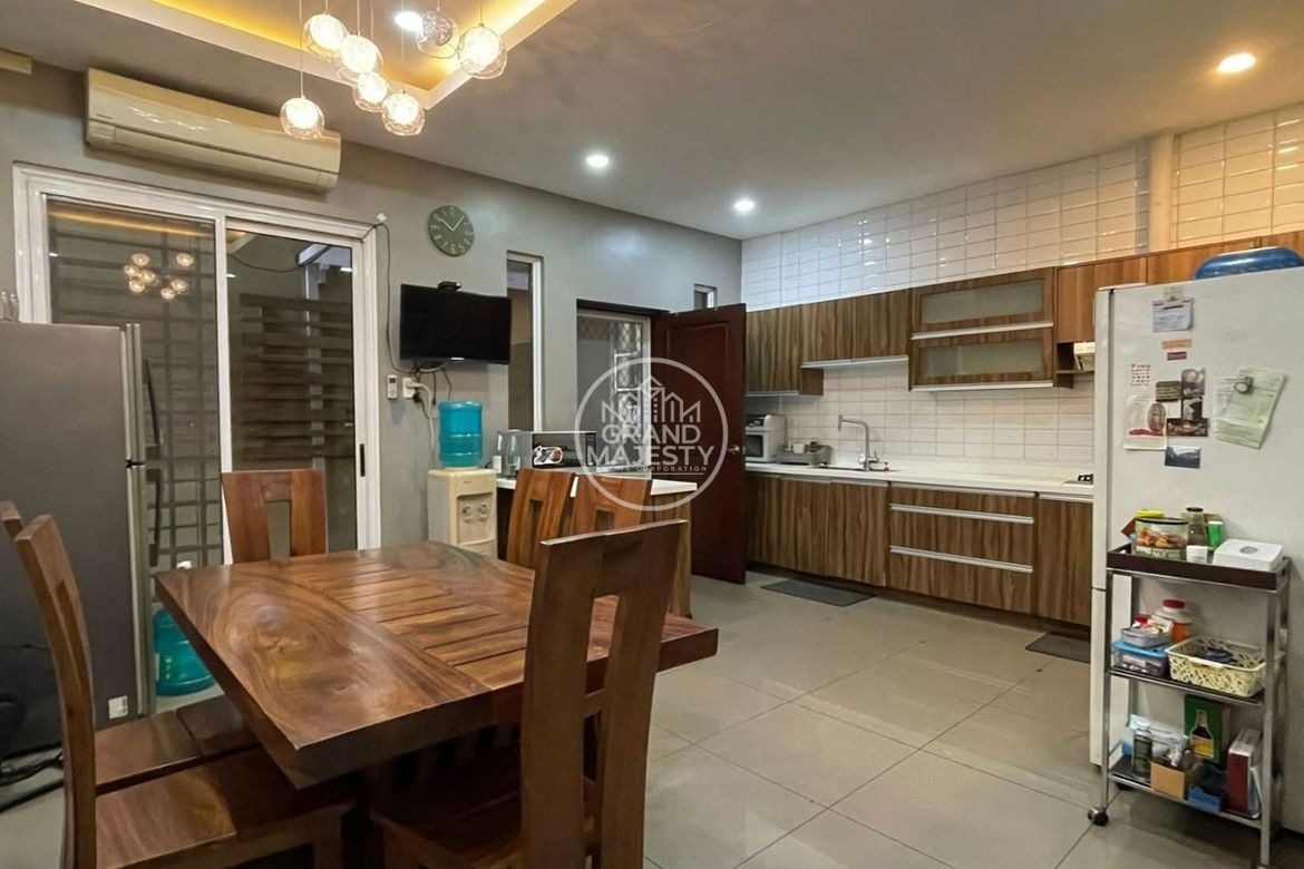 3 Bedroom Townhouse for Sale in Kristong Hari, Quezon City, Metro Manila – photo 4