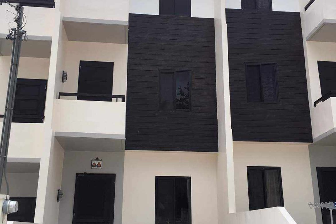 3 Bedroom Townhouse for Sale in Lahug, Cebu City, Cebu