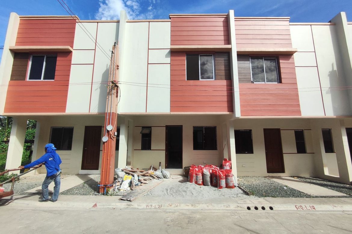 3 Bedroom Townhouse for Sale in Lawa, Meycauayan, Bulacan