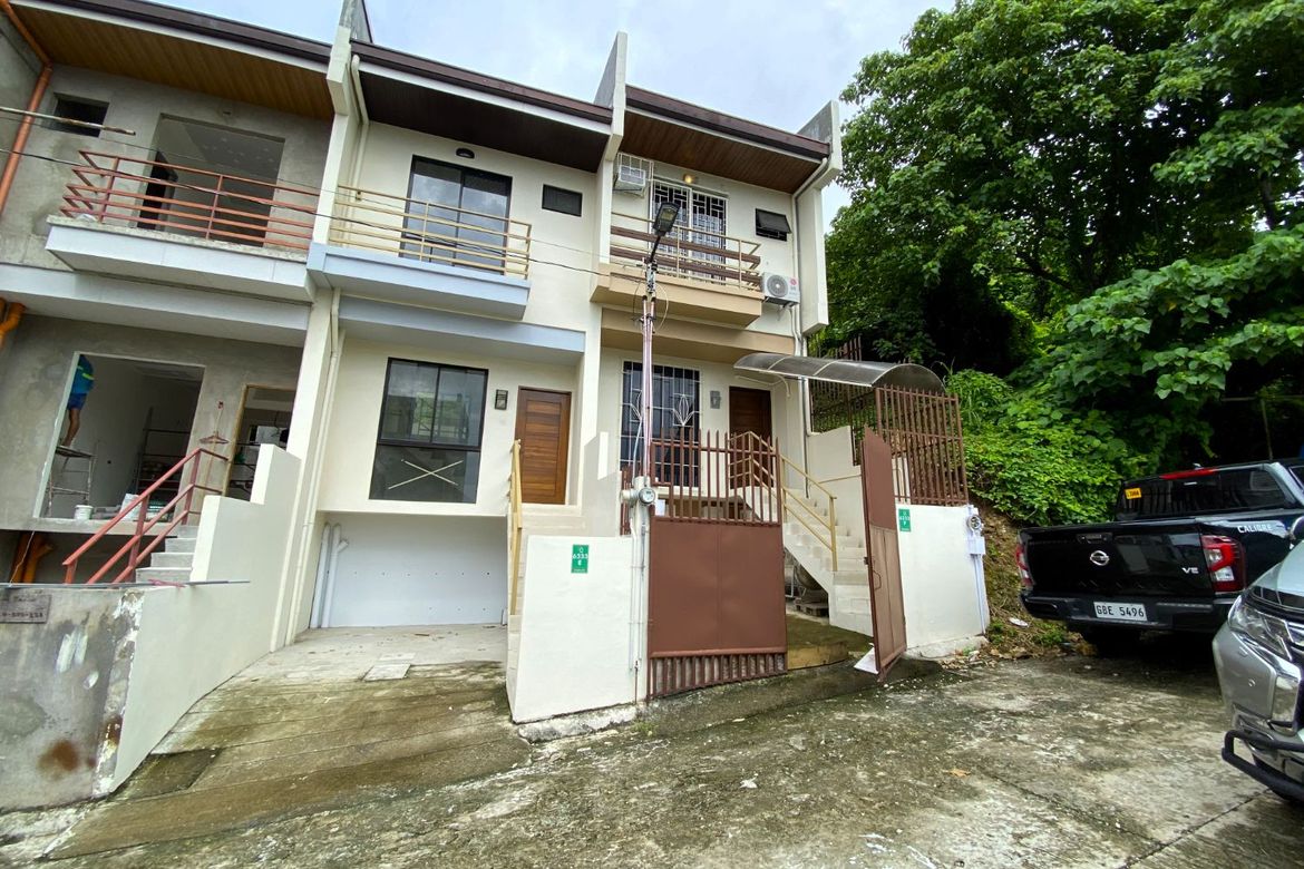 3 Bedroom Townhouse for Sale in Lawaan III, Talisay, Cebu