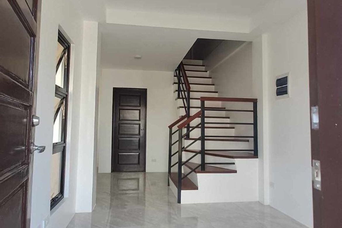 3 Bedroom Townhouse for Sale in Linao, Minglanilla, Cebu – photo 3