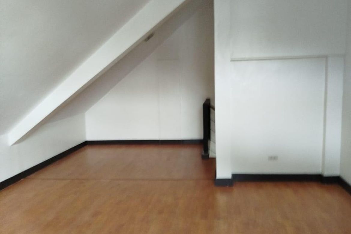 3 Bedroom Townhouse for Sale in Little Baguio, San Juan, Metro Manila – photo 7