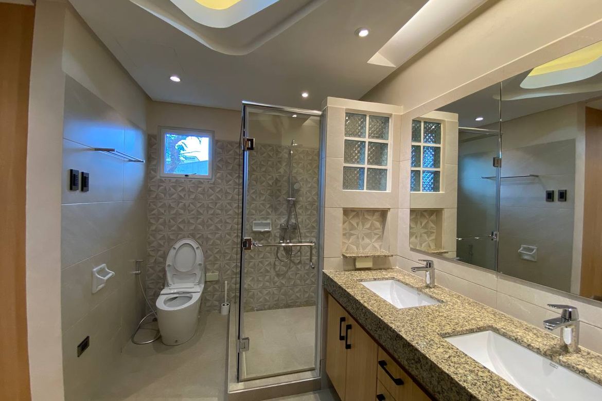3 Bedroom Townhouse for Sale in Little Baguio Terraces, Ermitaño, San Juan, Metro Manila near LRT-2 J. Ruiz – photo 3