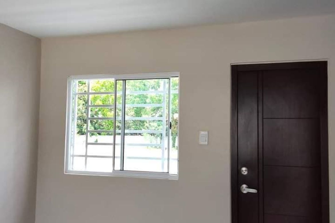 3 Bedroom Townhouse for Sale in Malagasang I-E, Imus, Cavite – photo 3