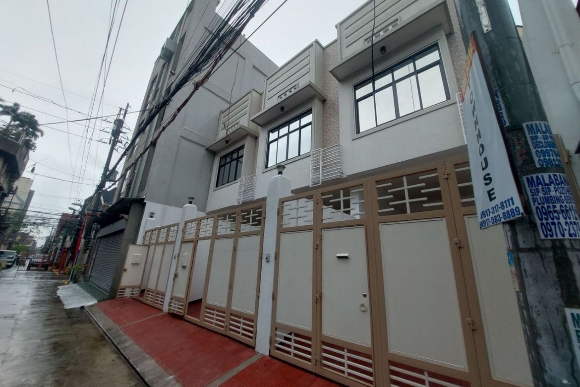3 Bedroom Townhouse for Sale in Manila, Metro Manila near LRT-2 Legarda – photo 2