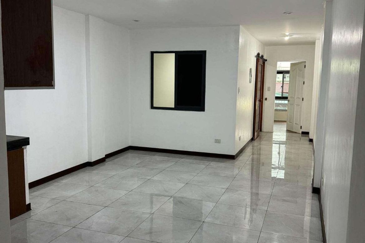 3 Bedroom Townhouse for Sale in Manila, Metro Manila near LRT-2 Pureza – photo 7