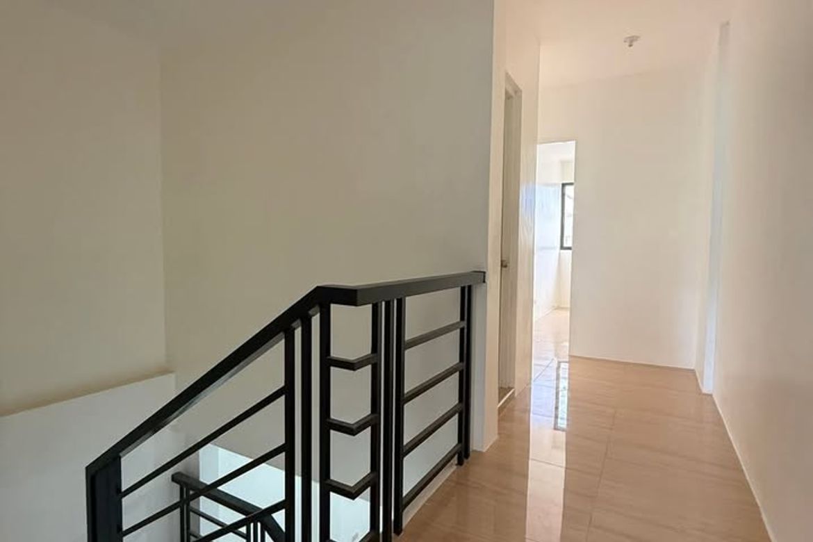 3 Bedroom Townhouse for Sale in Manila, Metro Manila near LRT-2 Pureza – photo 8