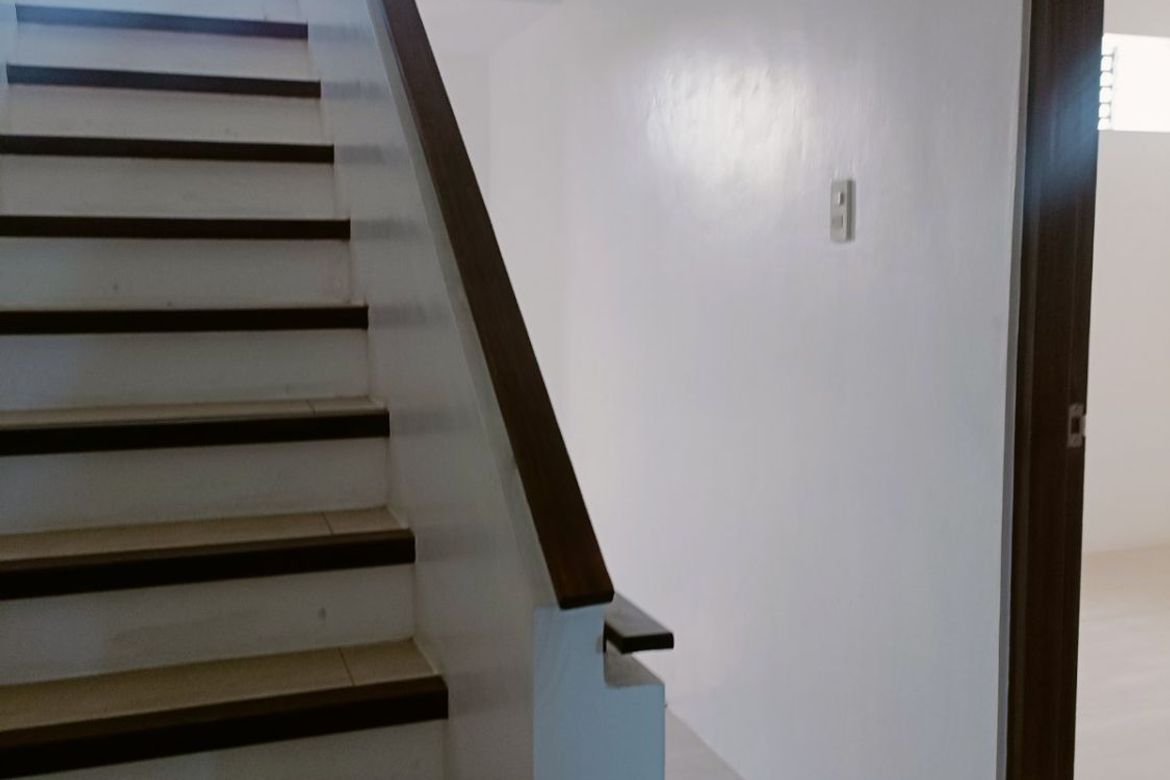 3 Bedroom Townhouse for Sale in Manuyo Dos, Las Piñas, Metro Manila – photo 5