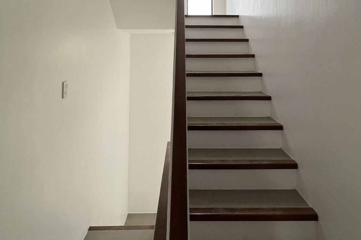3 Bedroom Townhouse for Sale in Manuyo Dos, Las Piñas, Metro Manila – photo 3