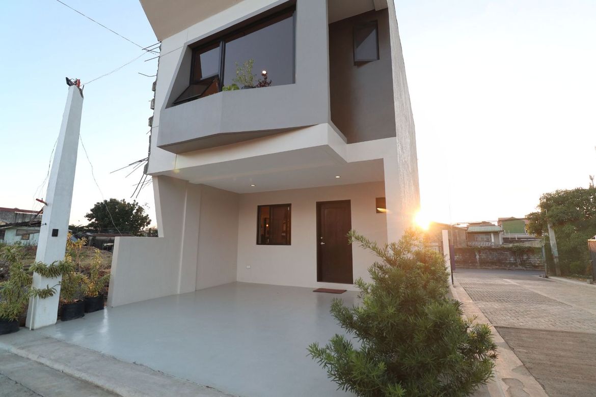 3 Bedroom Townhouse for Sale in Mayamot, Antipolo, Rizal