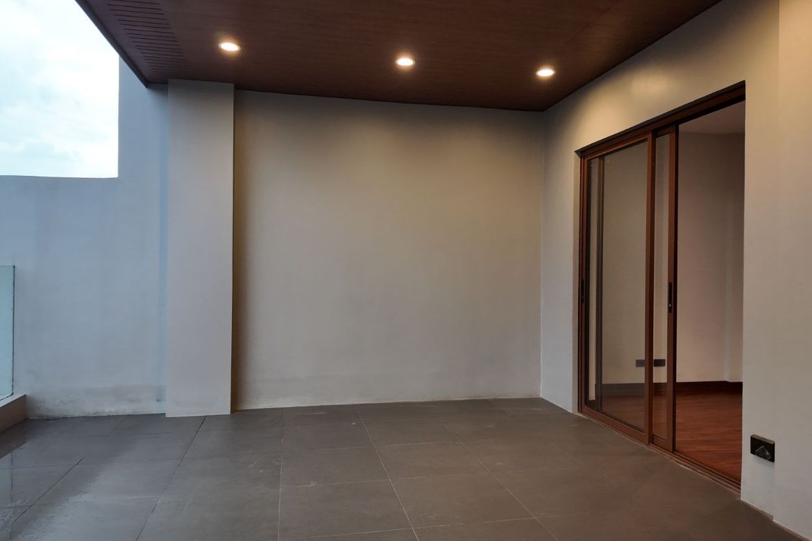 3 Bedroom Townhouse for Sale in Maytunas, San Juan, Metro Manila