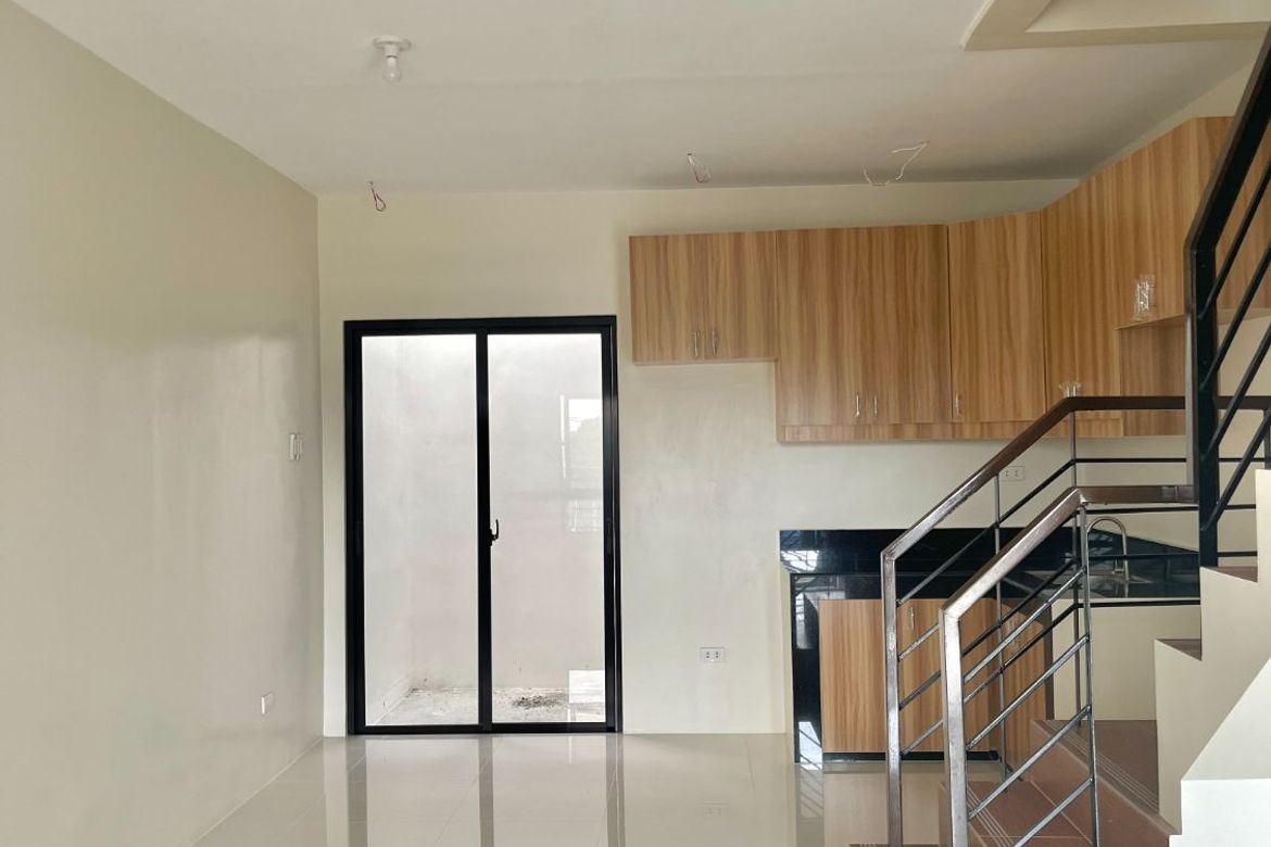 3 Bedroom Townhouse for Sale in Molino VII, Bacoor, Cavite – photo 5