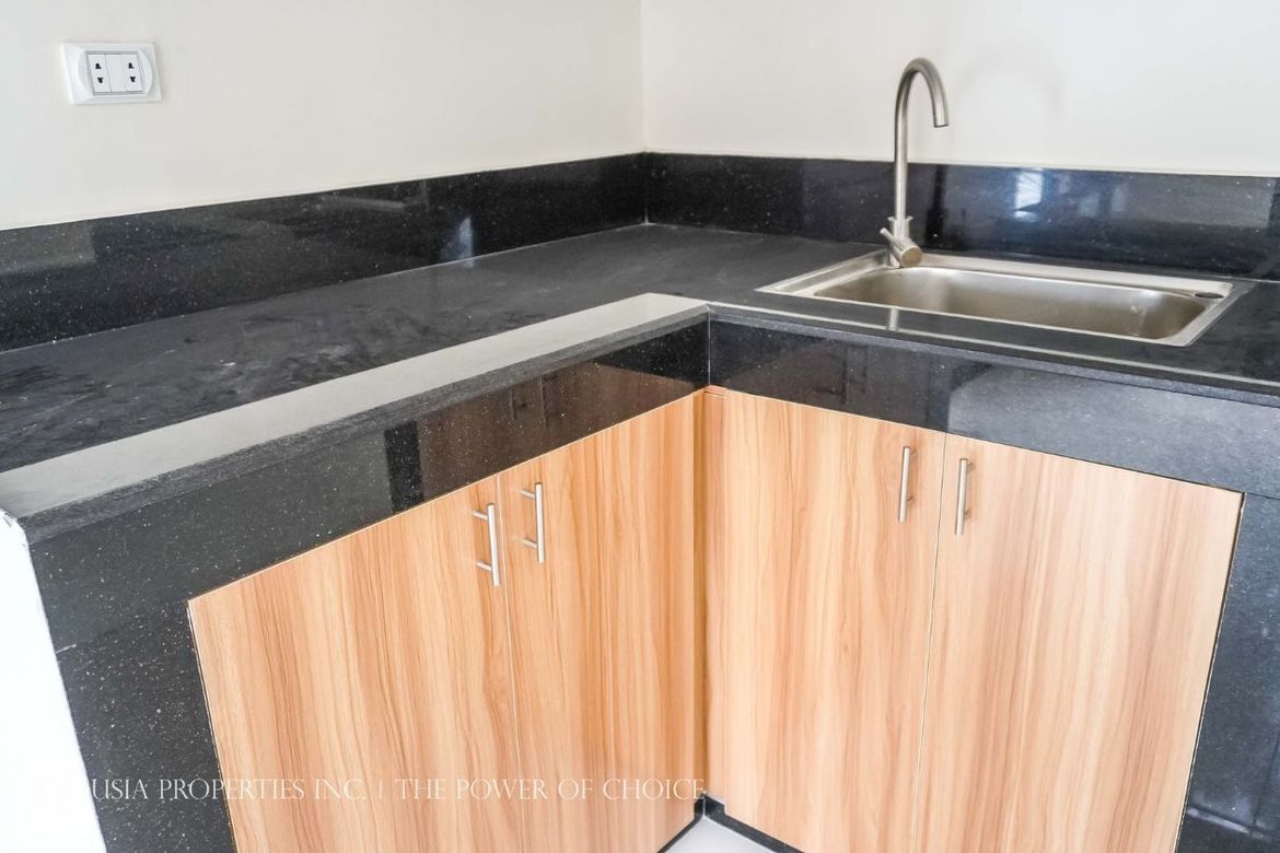 3 Bedroom Townhouse for Sale in Molino VII, Bacoor, Cavite – photo 8