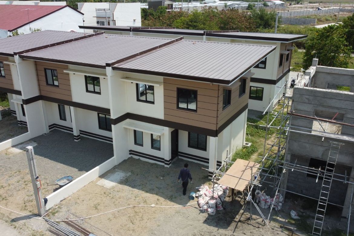 3 Bedroom Townhouse for Sale in Nancayasan, Urdaneta, Pangasinan – photo 2