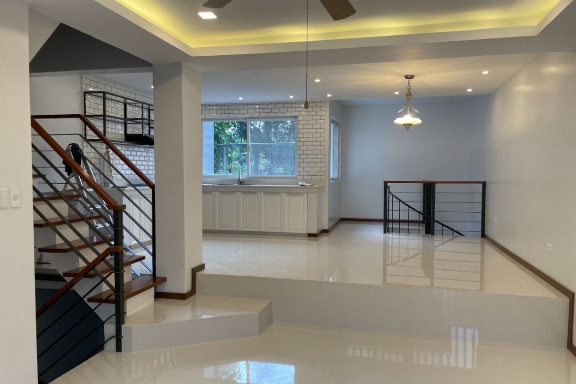 3 Bedroom Townhouse for Sale in New Alabang Village, Muntinlupa, Metro Manila – photo 3