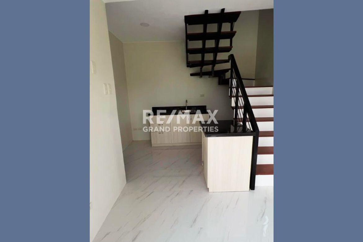 3 Bedroom Townhouse for Sale in Nueva Victoria, Mexico, Pampanga – photo 5