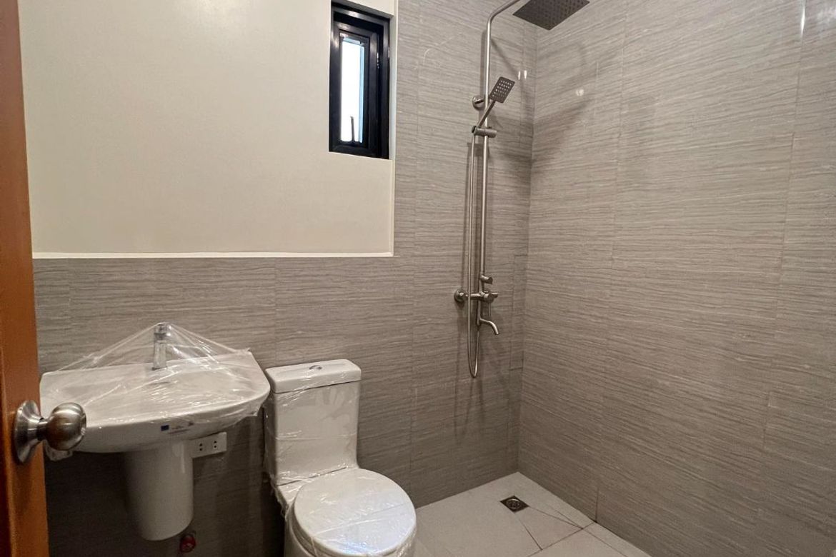 3 Bedroom Townhouse for Sale in Onse, San Juan, Metro Manila – photo 5