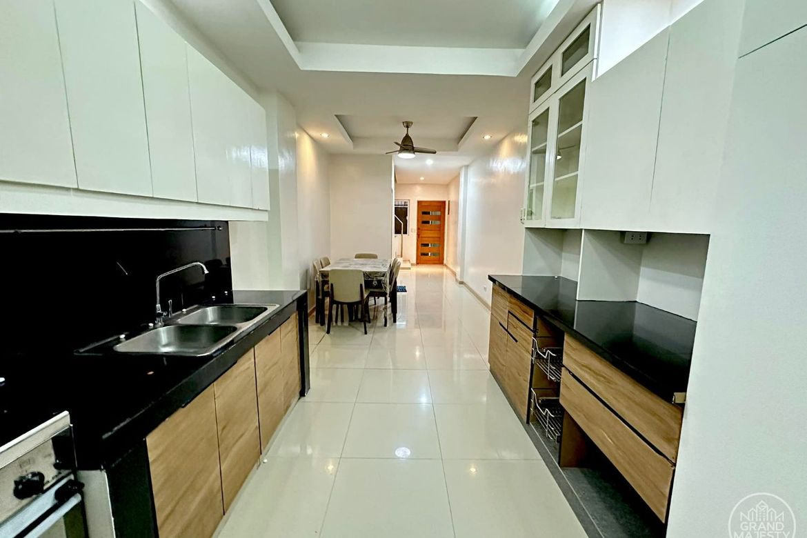 3 Bedroom Townhouse for Sale in Paang Bundok, Quezon City, Metro Manila – photo 2