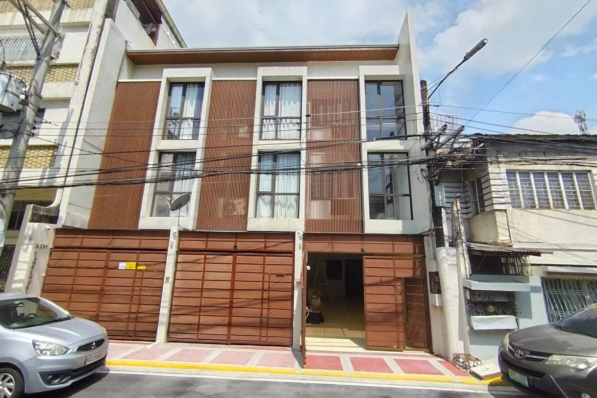 3 Bedroom Townhouse for Sale in Palanan, Makati, Metro Manila – photo 4